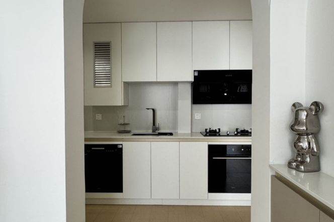 Big&Nice&Modern 1Br+dressing room + heating  | Zhongshan Park metro L2/3/4 