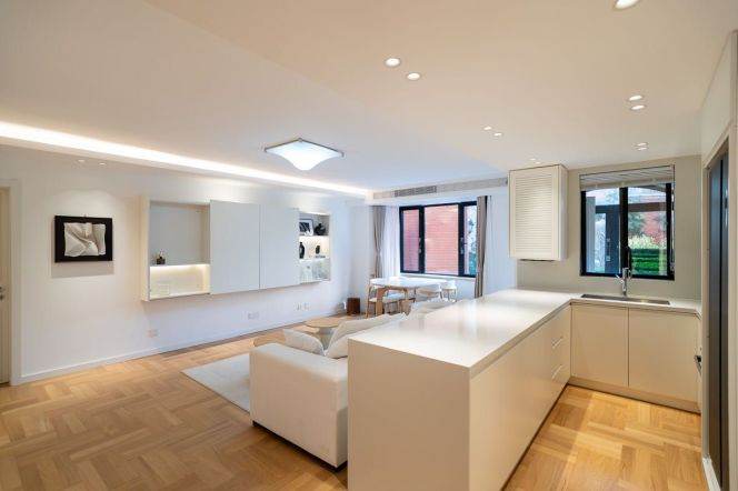 Modern Wutong Garden 2BR+2BA with Floorheating/Oven/Nice view 21.8K