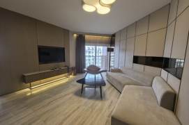 Elevator 2BR-Parking available - 3 minutes to Line 2/11 - Jiangsu Road