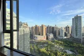 Good view 3Br | 0 distance Changshou rd L7/13 | Heating + Scenic windows