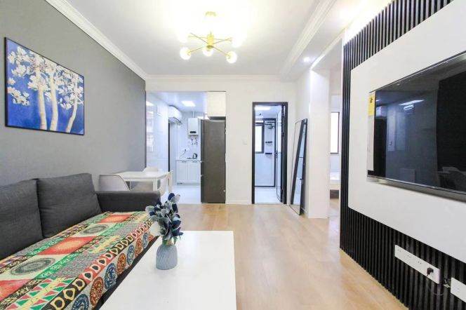 9.8k Comfort 3Br with open balcony Nr Golbal Harber line3/4/11/13/14
