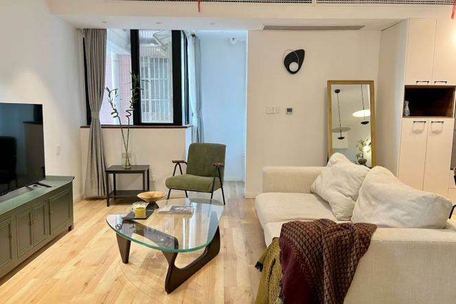 3brs near zhongshan park, m-Lines 2/3/4, with high floor good views, close to ECNU