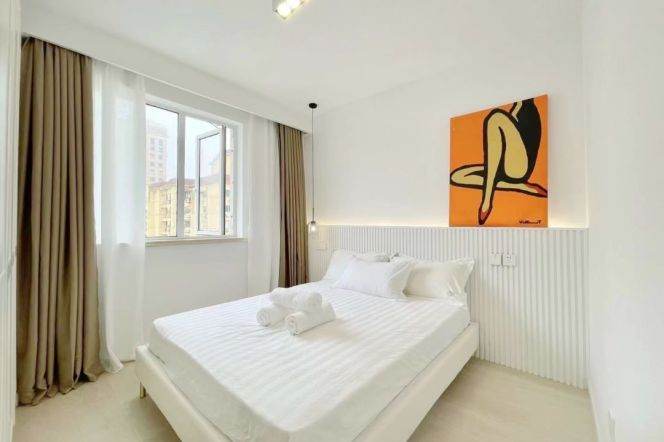 Valuable/Modern 2BR Highrise Near Jing'an Temple with Nice View 12K 