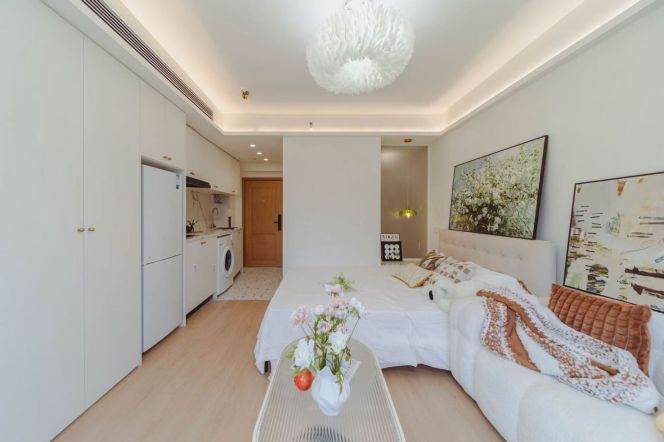 Elevator&bright  1br @north xizang rd sta 5.3k