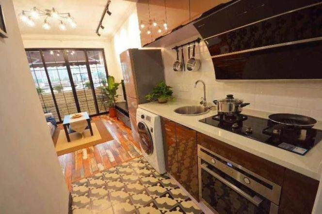 Jiashan Rd Station 1Br with Open Balcony Line9/12