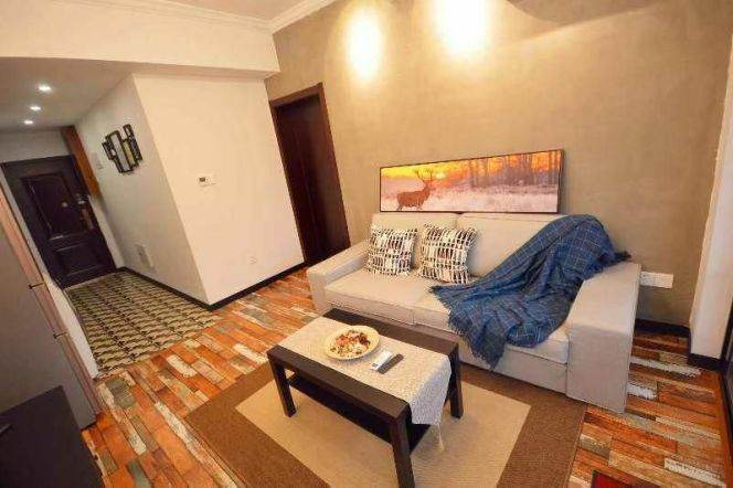 Jiashan Rd Station 1Br with Open Balcony Line9/12
