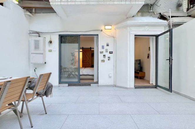 1 br near L2/L12/L13 west nanjing rd station