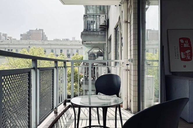 Garden Compound/Hongqiao Rd MT/Open Balcony/Elevator/Bathtub/Walk-in Closet/Cozy3+1br2bt