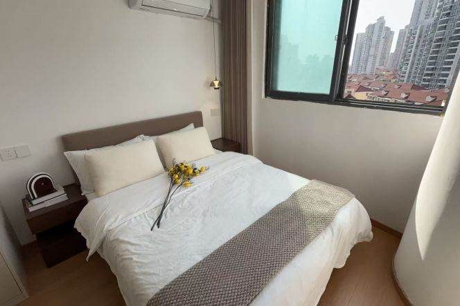   Spacious-Fashion-lift-1Br-Nr Huadong Jiaotong uni-Caoyang rd/Putuo area/L3/4/11/13/14