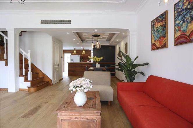 4 Brs, 2 Baths, Open Balcony/Floor heating/Oven, 200 sqm @ Shuicheng metro L10