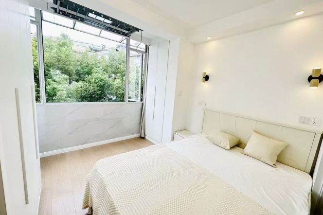 Zhongshan park/charming 1br 1lr/elevator/bright room,@L2/3/4