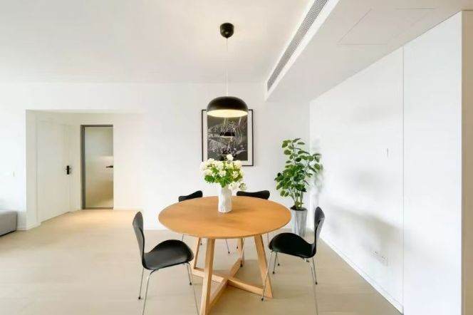 Xujiahui | 3BR 2BA 154.86sqm High-rise Luxury Apartment