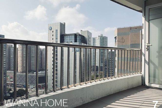 Valuable Price/Huge Balcony/Line 13 MT/Suzhou Creek/Bathtub/Large Storages/Cozy4br2bt
