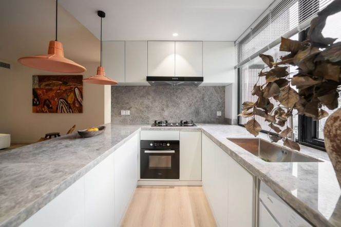 2 Brs with Balcony/Floor heating/Dish washer, 120 sqm @ Shanghai natural museum L13