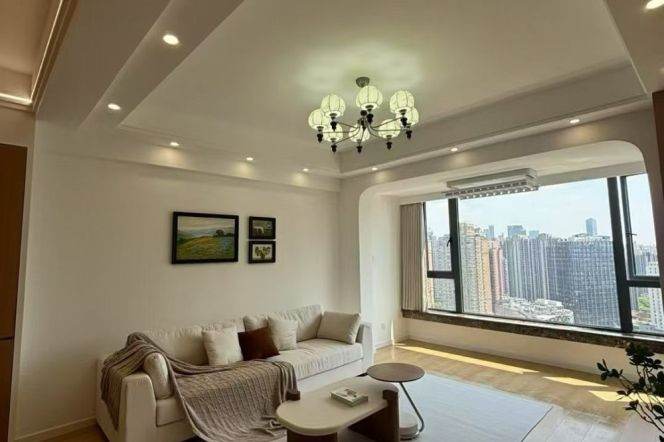 3 Brs, 2 Baths, Brand-New Dec, Central ac/Dish washer, 140 sqm @ Jiangning metro L13