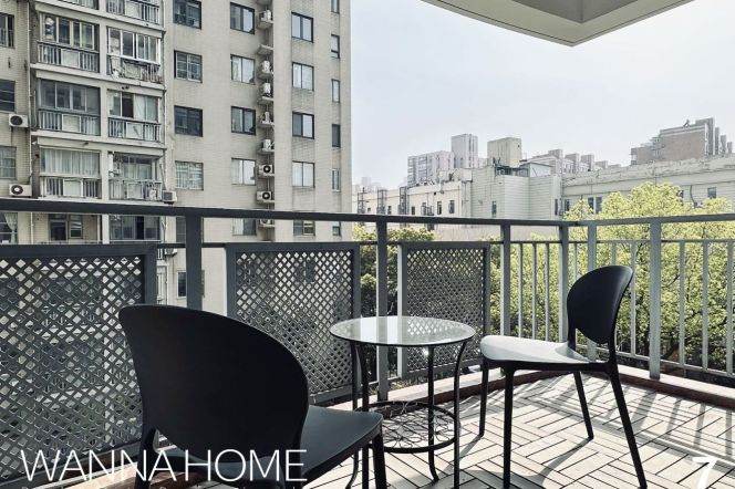 Garden Compound/Hongqiao Rd MT/Open Balcony/Elevator/Bathtub/Walk-in Closet/Cozy3+1br2bt