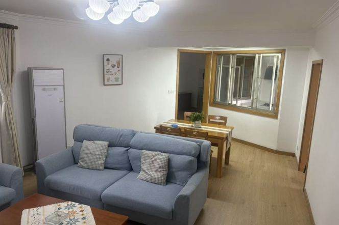 3BR 2Baths in Gu'bei near line 10&15