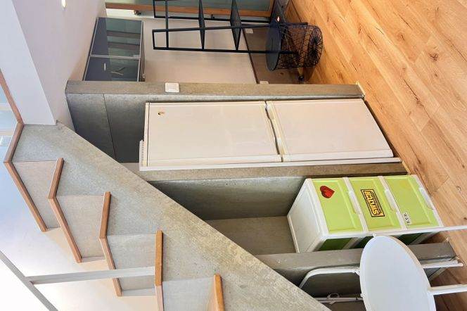 Good Value Cosy Apt. Private Entrance 