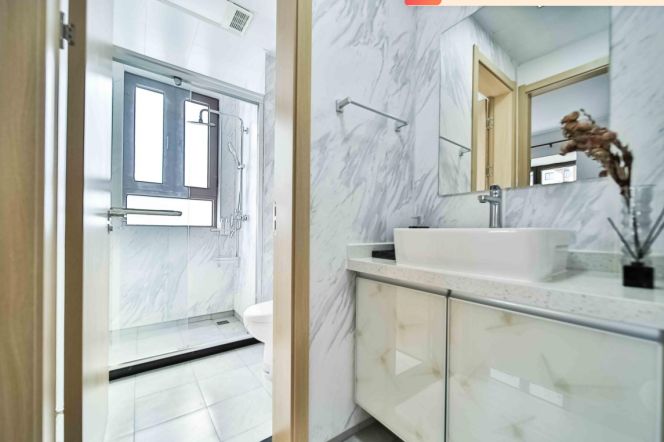 1br, Next to subway L11 & Mall, new compound, 3.8k