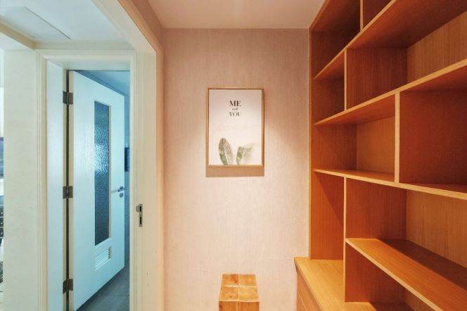 Jing'An Residence — Luxury 3BR with Full Floor Heating — 23,800 RMB
