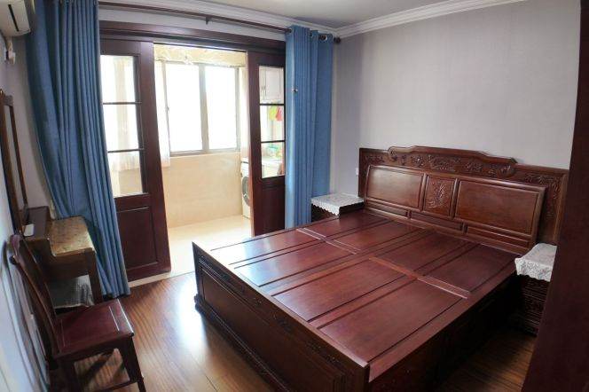 2br, first rent, Siemens appliances, dry, dishwasher, wall heating, 9k