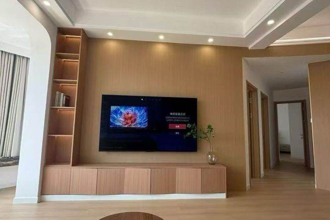 3 Brs, 2 Baths, Brand-New Dec, Central ac/Dish washer, 140 sqm @ Jiangning metro L13