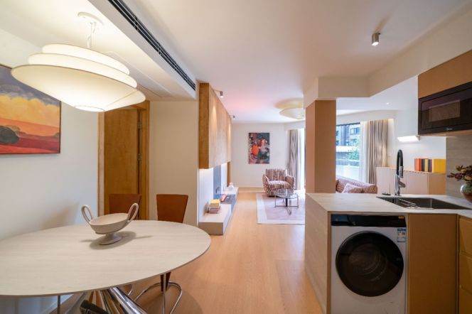 Zhongshan Park Station Elevator 2Br with Open Balcony Line2/3/4