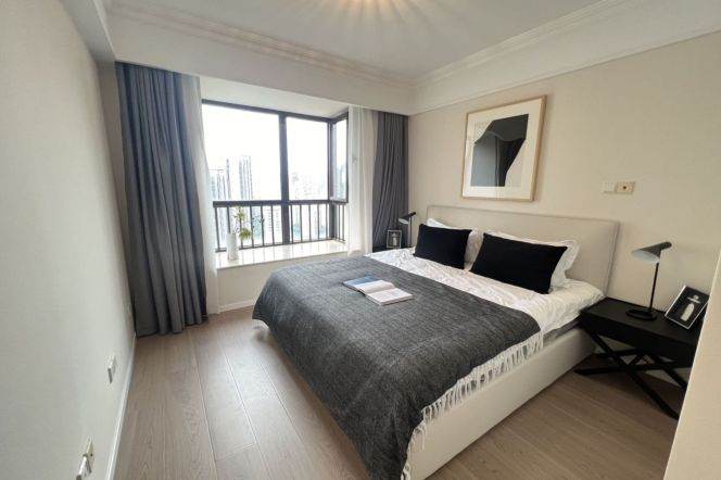 Luxury 3-Bedroom Apartment at xikang rd changshou rd  | Prime Location