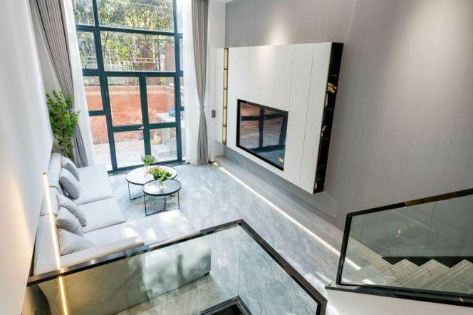 changning gubei  | 4BR 3BA 230sqm 4-Level Duplex with 6m Ceiling