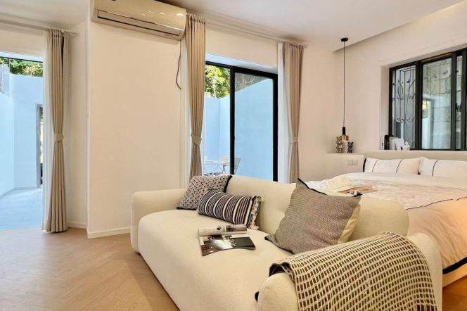 1 br near L2/L12/L13 west nanjing rd station