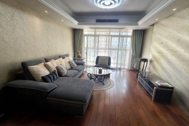 Zhongshan Park, 3-bedroom apartment with high elevator efficiency ratio