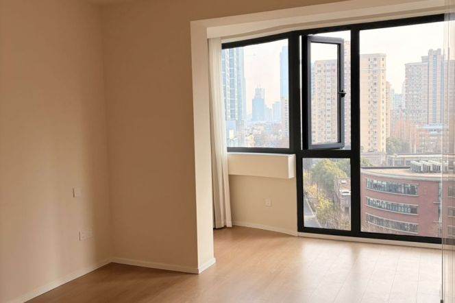 Cozy&Bright, 2Br 2Ba 1Closet 165Sqm, Changping rd., L7/13
