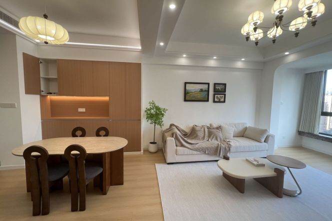 17k Brand new 3Br 2Bathr  Nr The Suzhou River close to Changshou Rd.line7/13