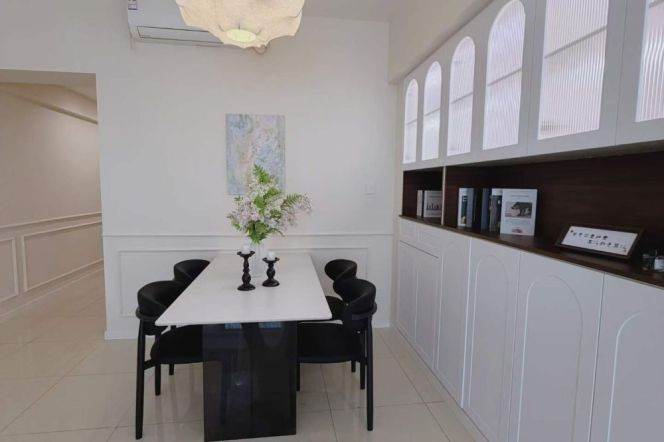 zhenru elevator 3BR/2baths@L11/14