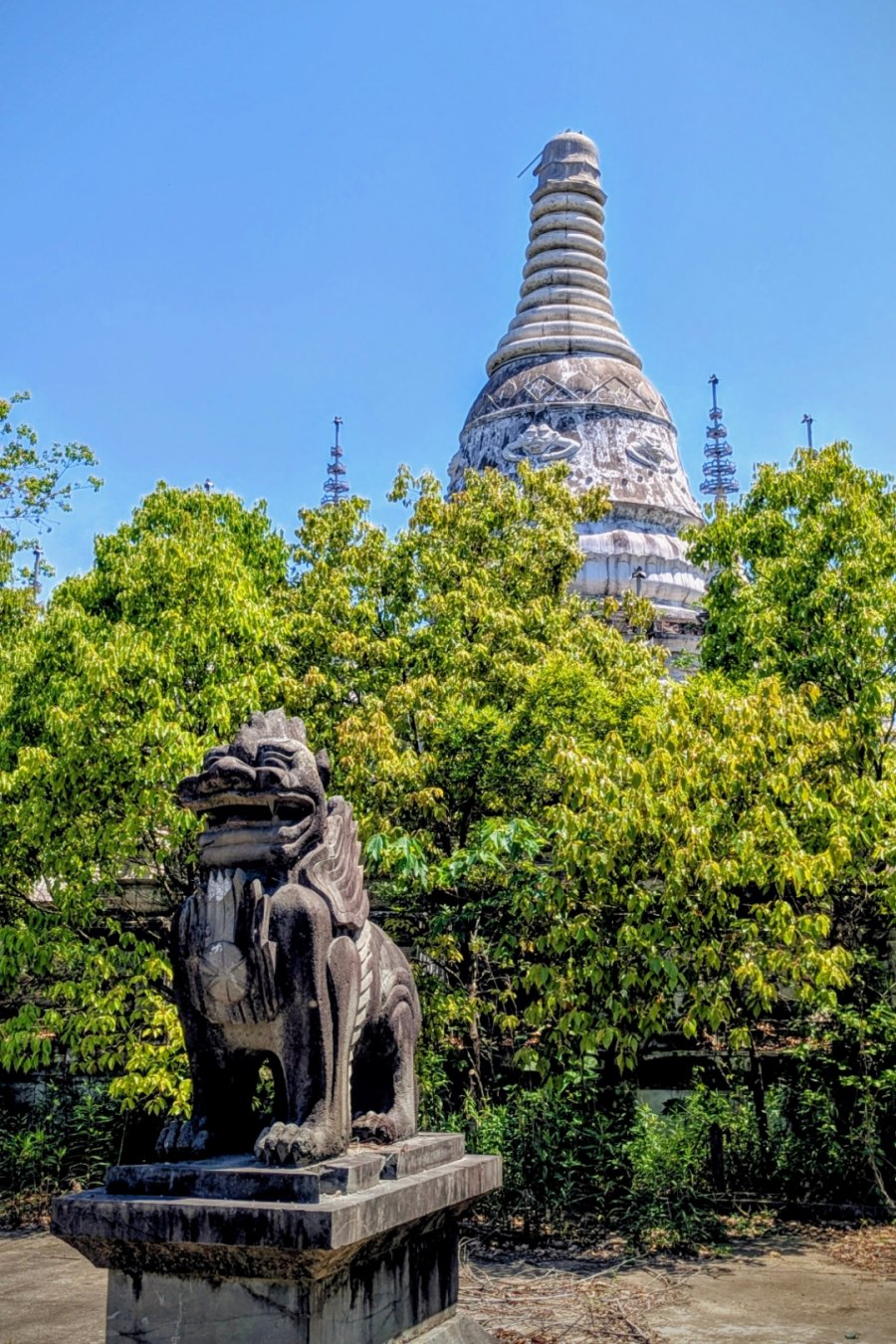 Lost Burmese Stupa and Abandoned Miao House: A Mini Detour Worth Taking