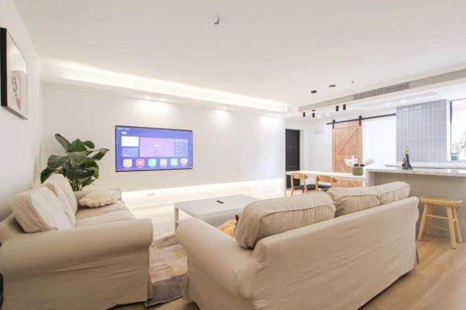 3 Brs, 1 Bath, Floor heating/Central ac/Dish washer, 130 sqm @ West Nanjing metro L2,12&13