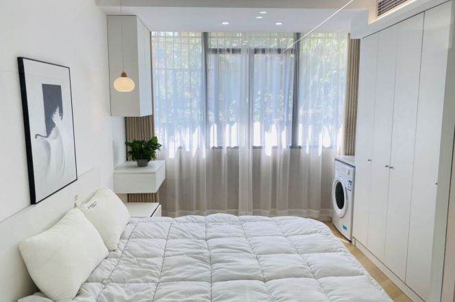 7.4k clean 1Br with floor heating Nr Changping Rd.line7