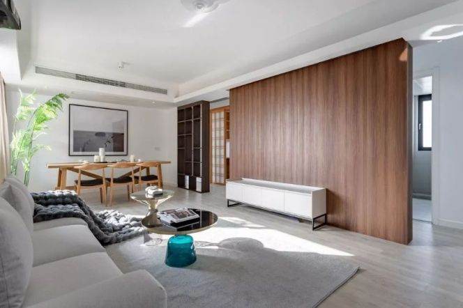 Gubei   Modern 4BR Apartment bright and clean 