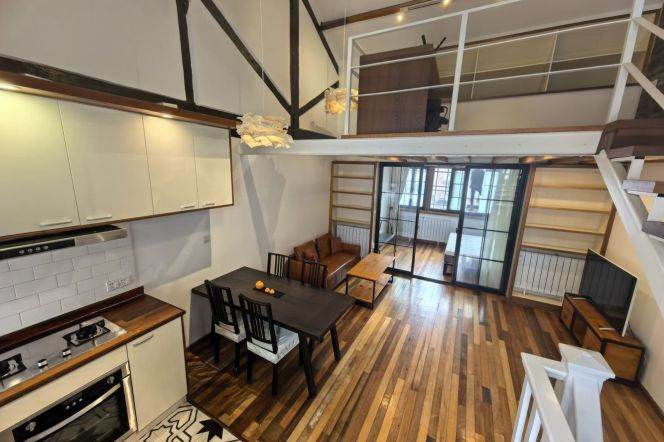 Iapm, south shaanxi rd., 1+1Br 1Terrace, Line 1/10/12