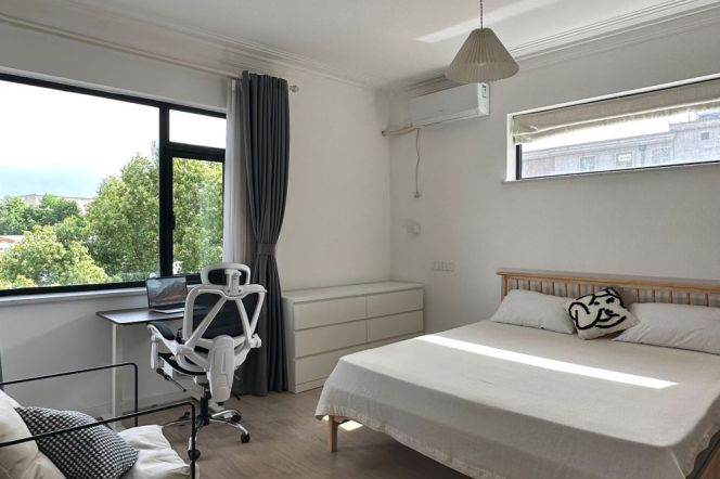 1 Big Br with Terrace/Floor heating/Dish washer, 80 sqm @ South Shaaxi L1,12&10