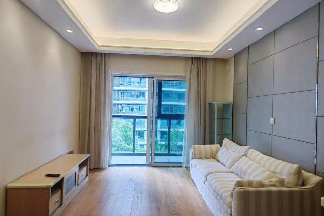 Modern compound 3 br with floor heating+Pool Gym,next Wellington shanghai .L 6/8/11