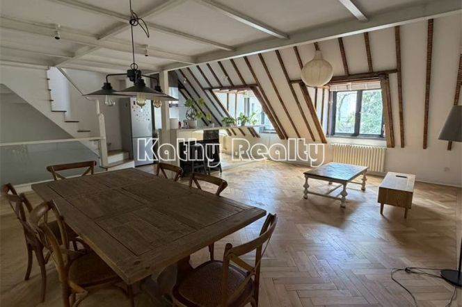 Gabled 2BR 2baths lane house Shanxi(s) Rd 23.5k