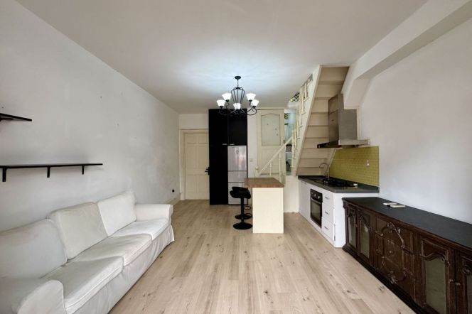 Kangding rd./Wuding rd. 1Br duplex 1Balcony, Line 7/14