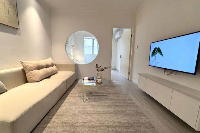changping rd. 1bed 7500