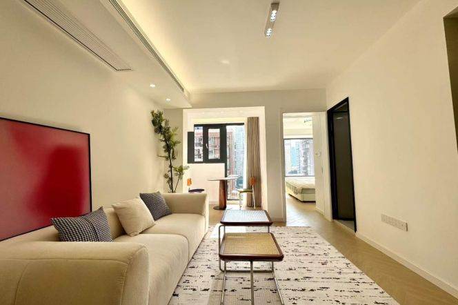 jing'an temple elevator 1Br/big living room@L2/7/14