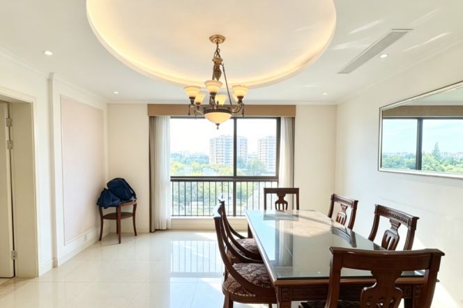 Sassoon Park high-rise nice view plus outdoor balcony 4br 