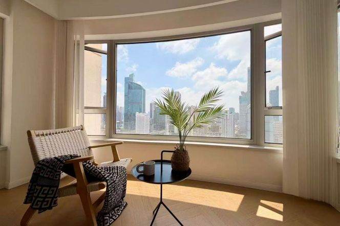 Jing’an Skyline View 2BR | Full Facilities +  Clubhouse