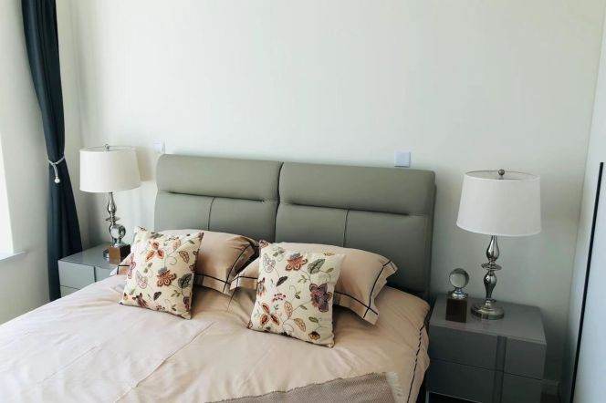 3 Brs, 2 Baths, Open Balcony/Floor heating, 140 sqm @ Dapuqiao rd station L9