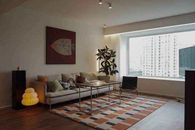 Modern 4BR Apartment  Xujiahui