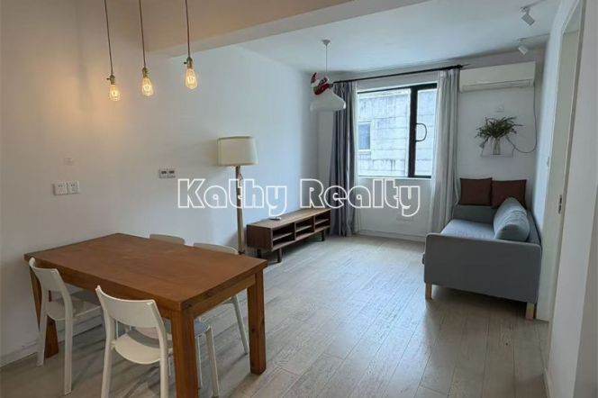 Nice 1BR APT Floor heating Oven Changshu Rd 7.8k